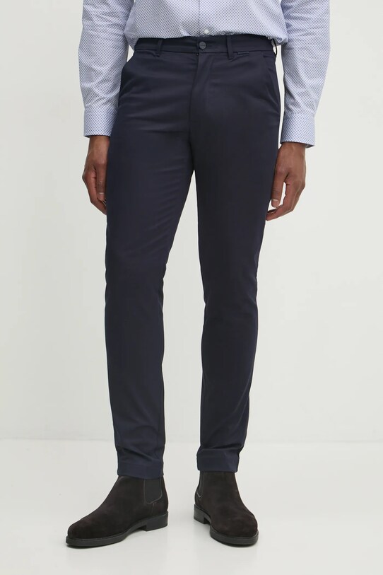 Calvin Klein spodnie z elastanem granatowy K10K113429