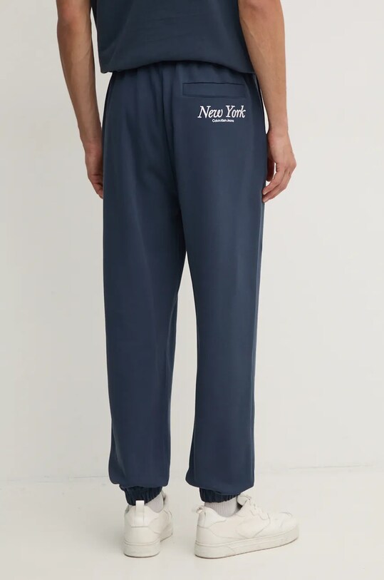 Одяг Бавовняні спортивні штани Calvin Klein Jeans J30J326881 блакитний
