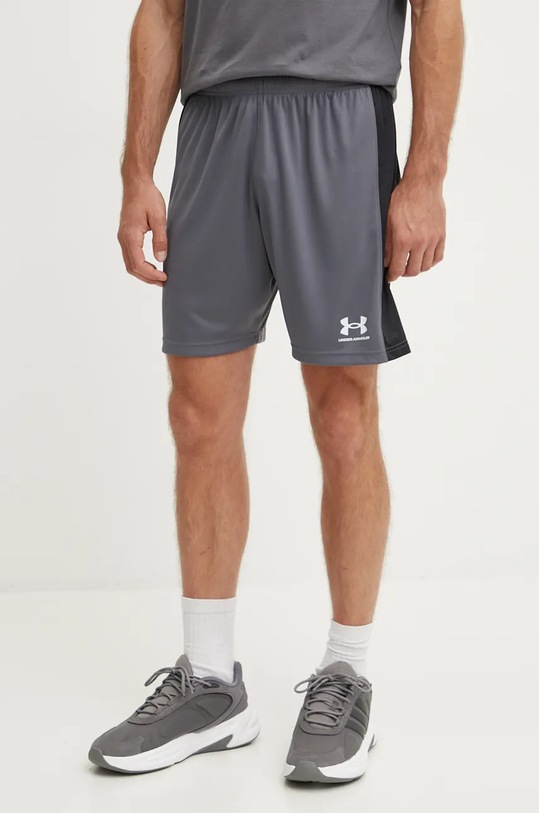 Under Armour pantaloni scurți de antrenament Challenger uni gri 1379507