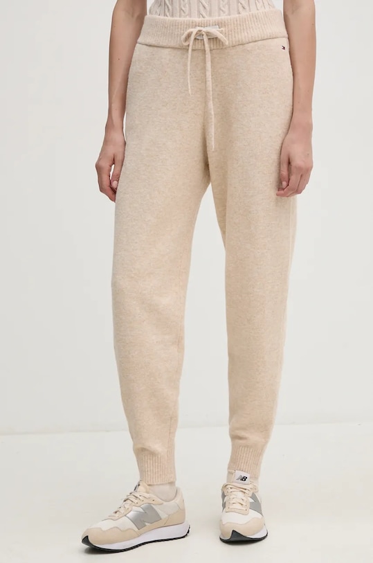 Штани з домішкою вовни Tommy Hilfiger з еластаном бежевий UM0UM03371