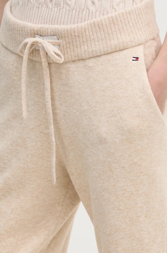 Штани з домішкою вовни Tommy Hilfiger бежевий UM0UM03371