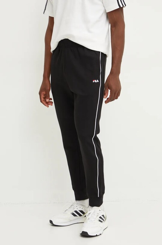 Fila pantaloni de trening Latimer tricotaj negru FAM0786