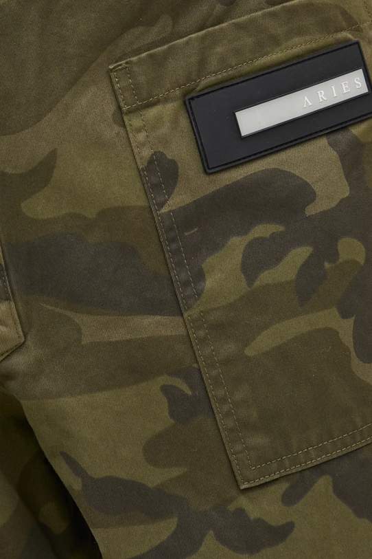 Βαμβακερό παντελόνι Aries Camo Walking Trouser πράσινο AR3111102