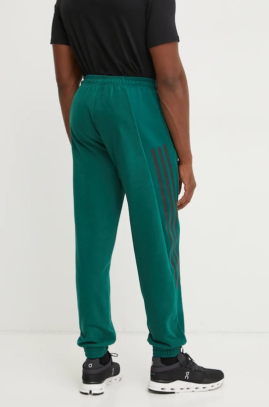 Дрехи Спортен панталон adidas Future Icons IW6089 зелен