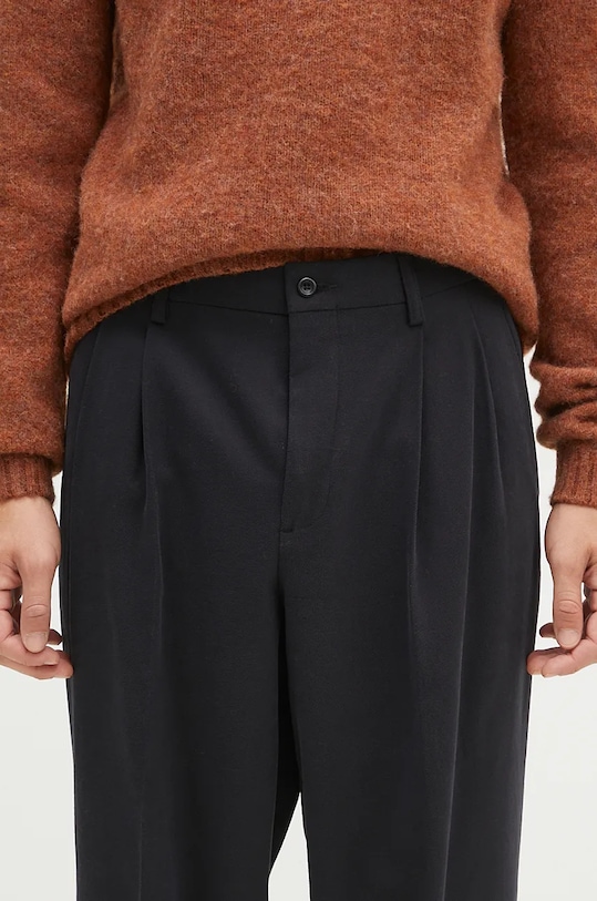 Брюки с примесью шерсти Norse Projects Benn Relaxed Cotton Wool Twill Pleated Trouser чёрный N25.0395.9999