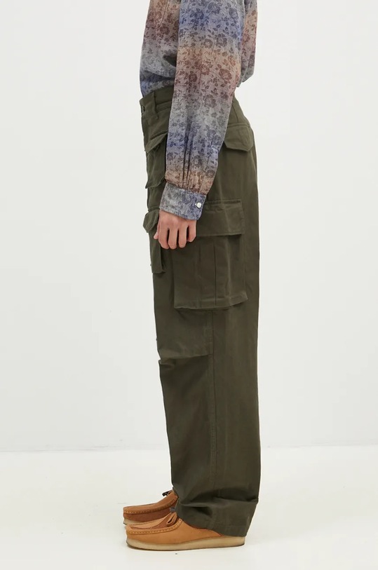 Памучен панталон Engineered Garments FA Pant 24F1F016 зелен AW24