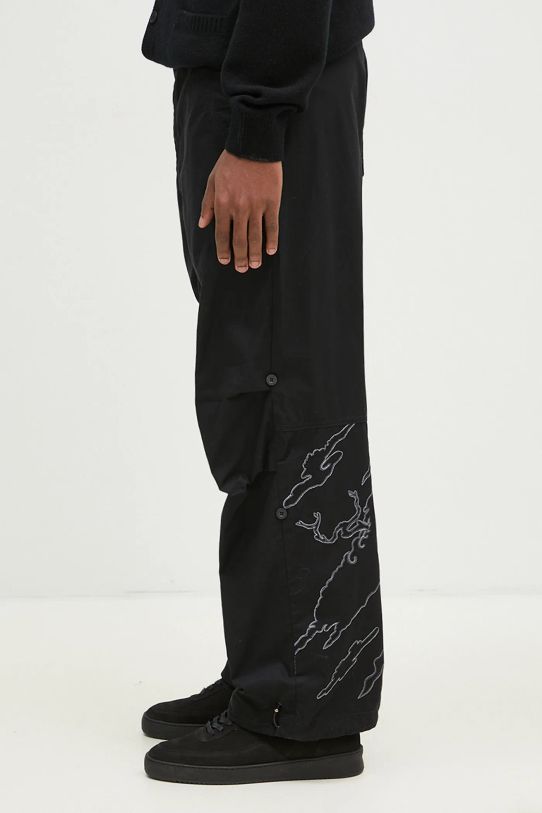 Памучен панталон Maharishi Bonsai Landscape Loose Snopants 5346.BLACK черен AW24