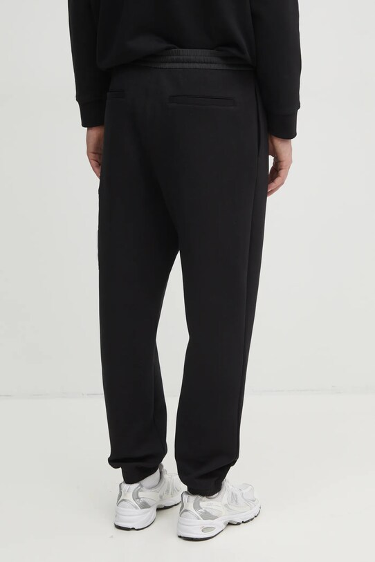Одяг Спортивні штани Armani Exchange XM000084.AF10818 чорний