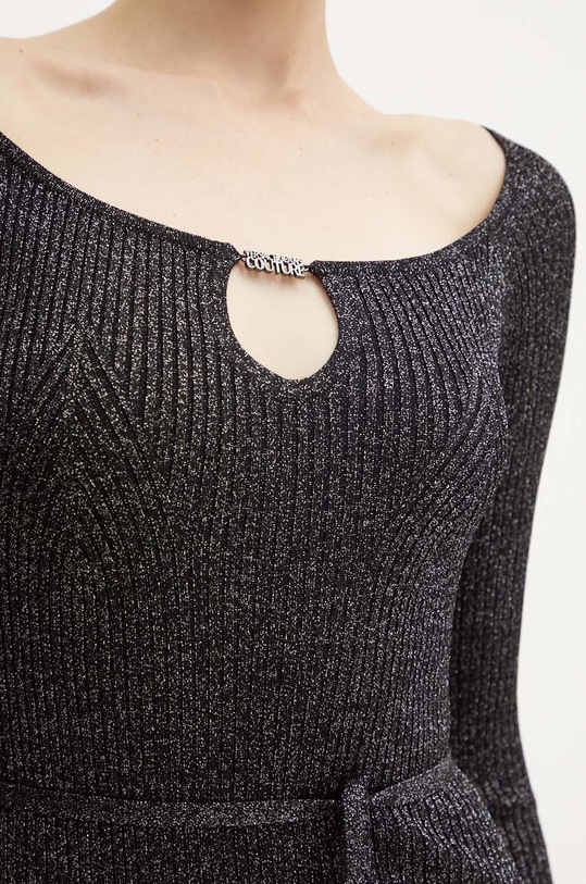 Šaty Versace Jeans Couture 77HAOM23.CM60H černá