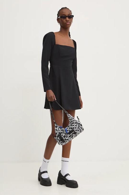 Abercrombie & Fitch sukienka KI159.4732.900 czarny AW24