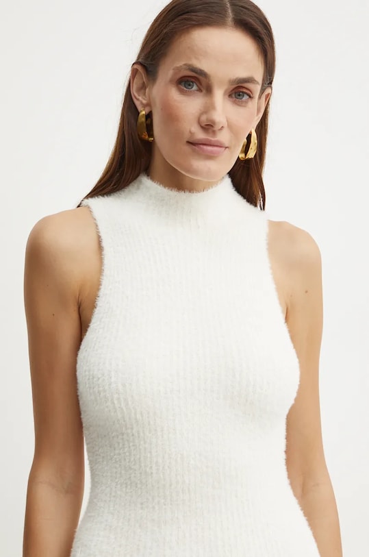 Guess rochie bej W4BK72.Z3BJ0
