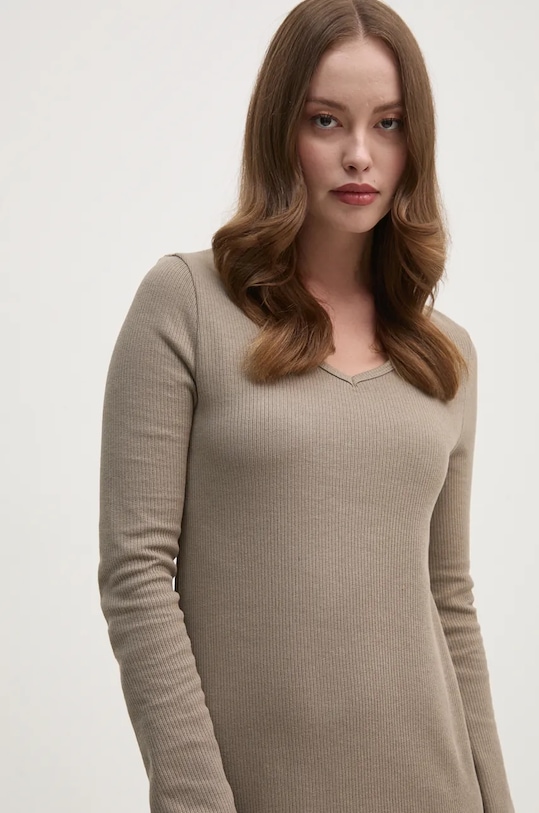 Šaty Calvin Klein Jeans zelená J20J224165