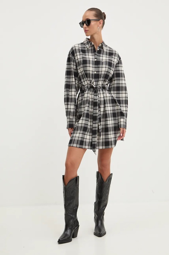 Tommy Jeans sukienka DW0DW18728 czarny AW24