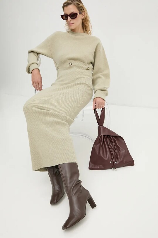 Вовняна сукня Nanushka ZOTHY NW24PFBS28772 зелений AW24