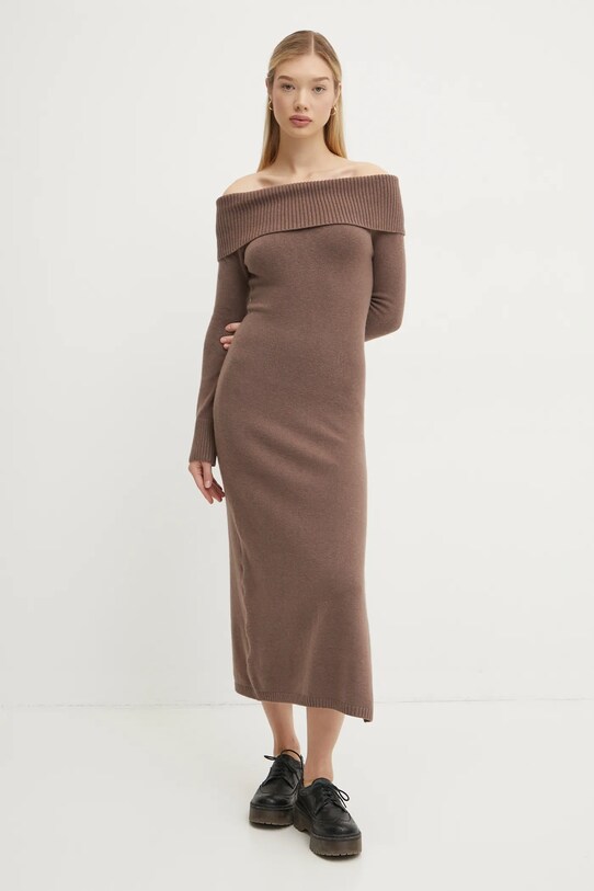 Hollister Co. rochie rotund maro KI359.4343.440