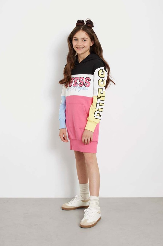 Dievčenské bavlnené šaty Guess bavlna ružová J4YK07.KA6R3.9BYH
