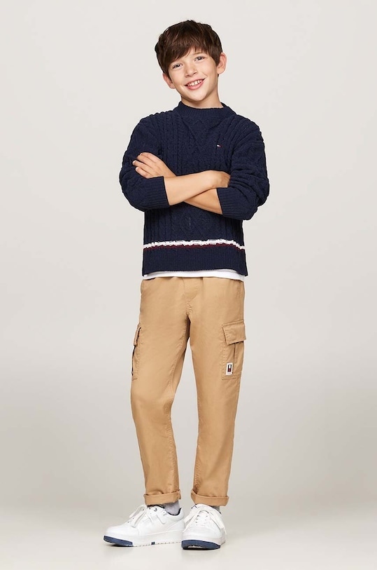 Chłopiec Tommy Hilfiger sweter dziecięcy KB0KB09257.9BYH.128.176 granatowy