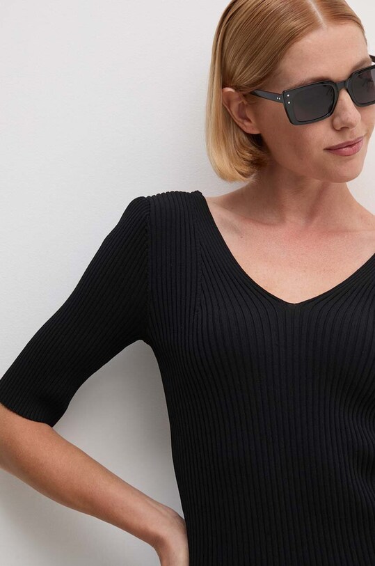 Pulover Dkny V izrez crna D2E4A124