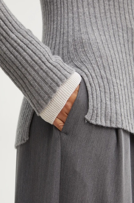 Pinko sweter wełniany szary 104344.A278