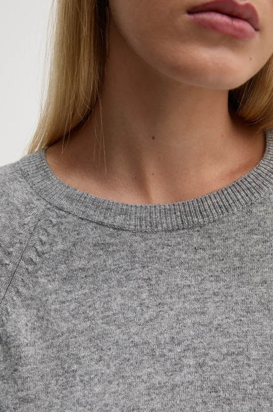 Pulover s dodatkom vune United Colors of Benetton 1035D1P17