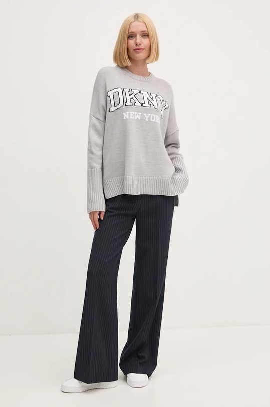 Dkny sweter DJ4R0362 szary SS25