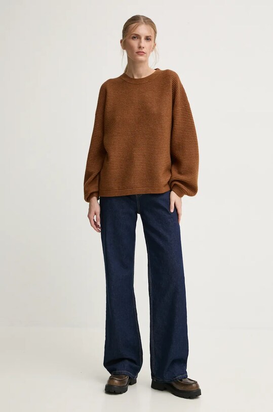 Vlněný svetr American Vintage RAX18BH24 hnědá AW24