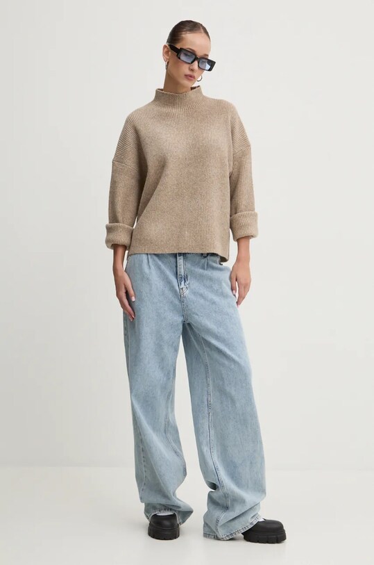 Sveter s prímesou vlny Abercrombie & Fitch KI150.4238.410 béžová AW24