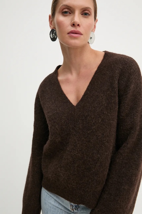 Volnen pulover Gestuz Debela rjava 10909445