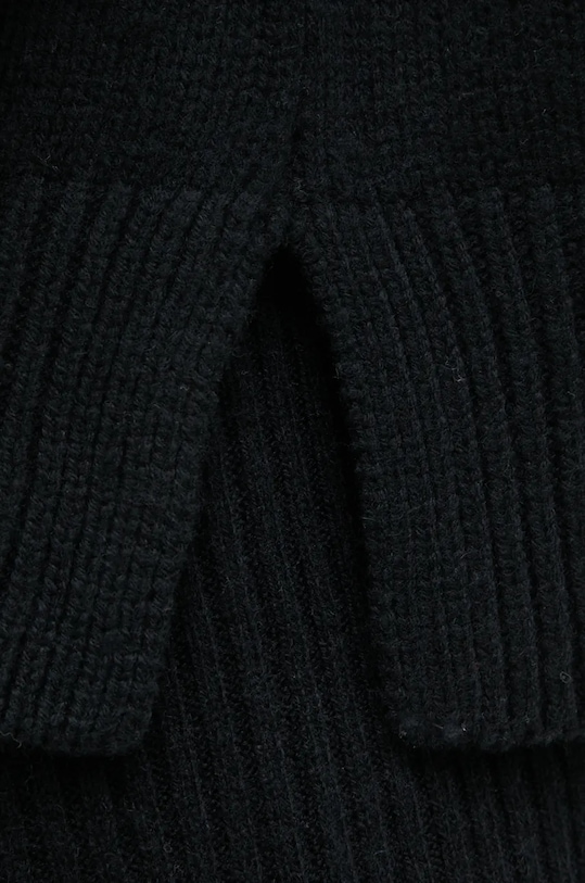 Vlněný svetr Calvin Klein K20K207987 černá