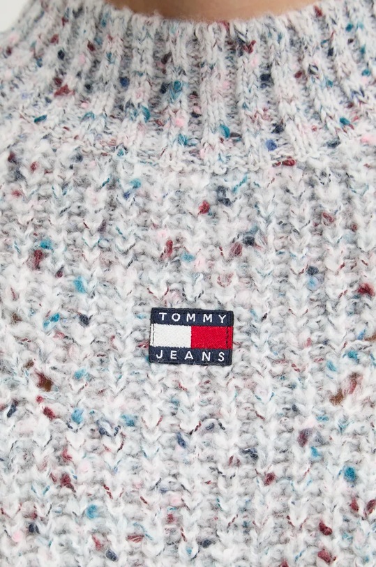 Pulover s dodatkom vune Tommy Jeans DW0DW18673 siva