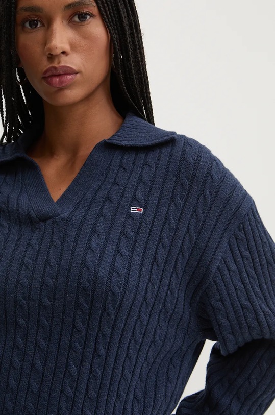 Tommy Jeans sweter bawełniany granatowy DW0DW18680