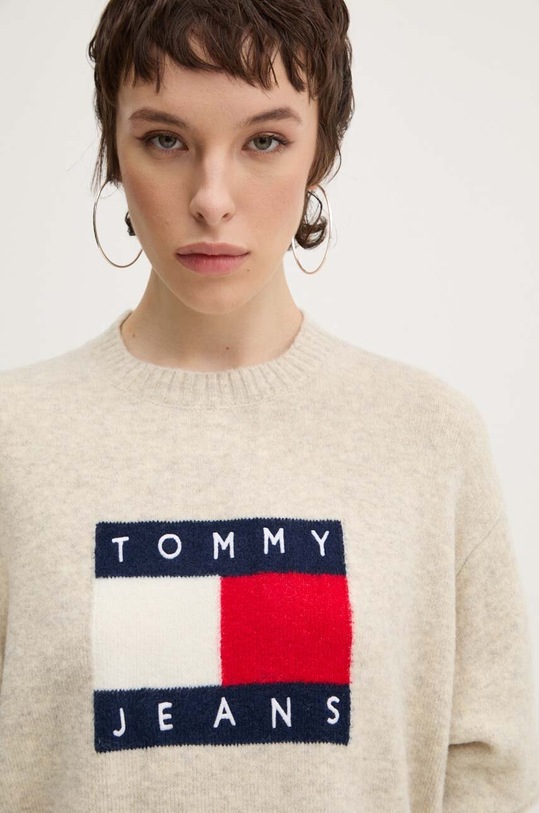 Tommy Jeans gyapjúkeverék pulóver bézs DW0DW18681