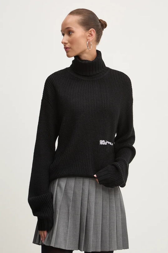 Vlněný svetr Karl Lagerfeld Jeans nášivka černá 246J2003