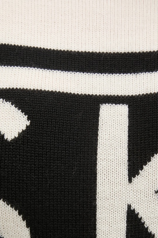 Perfect Moment sweter Schild W3000075.1707 beżowy