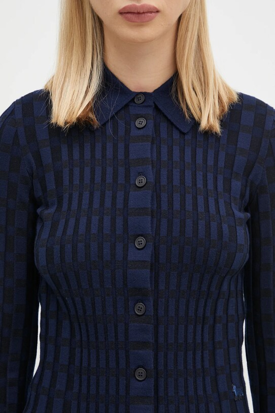 Vlnený kardigán Maison Kitsuné Checked tmavomodrá NW00412KF0003