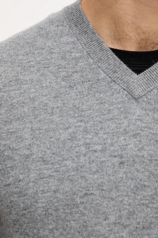 Шерстяной жилет United Colors of Benetton 1002U400L серый