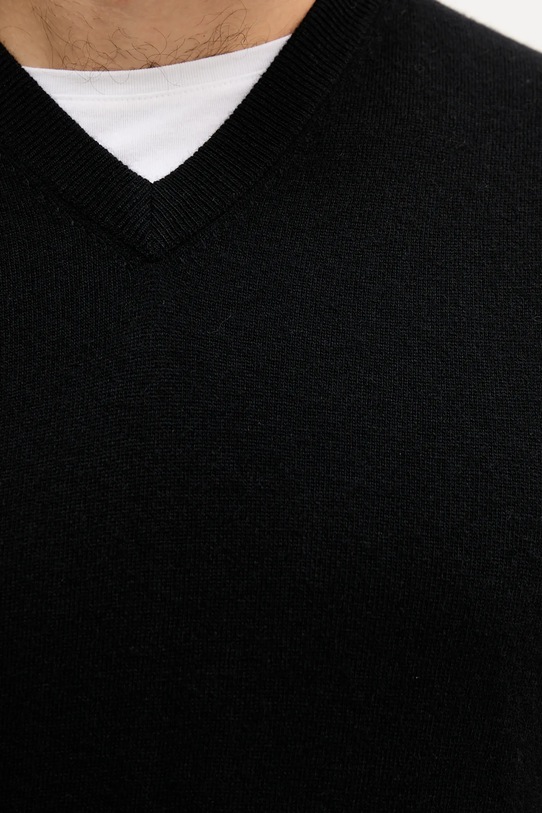 Вовняний жилет United Colors of Benetton 1002U400L чорний