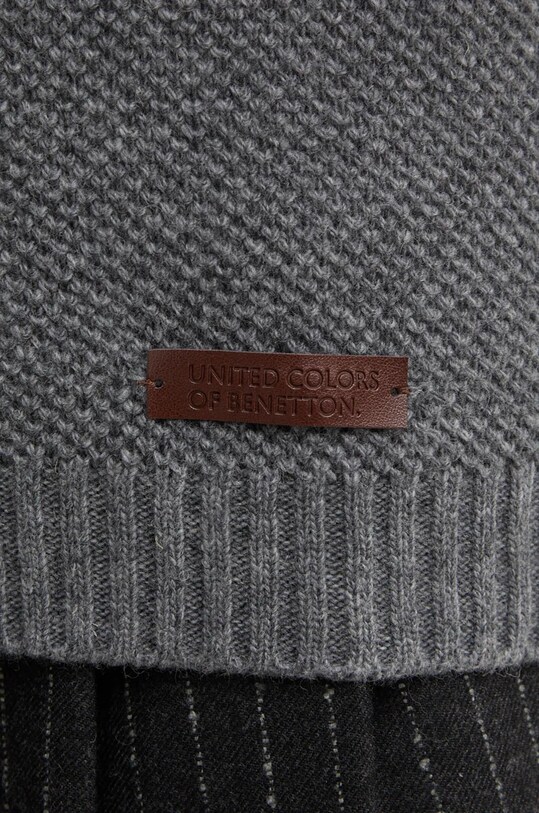 United Colors of Benetton vesta de lana 1344U601H gri