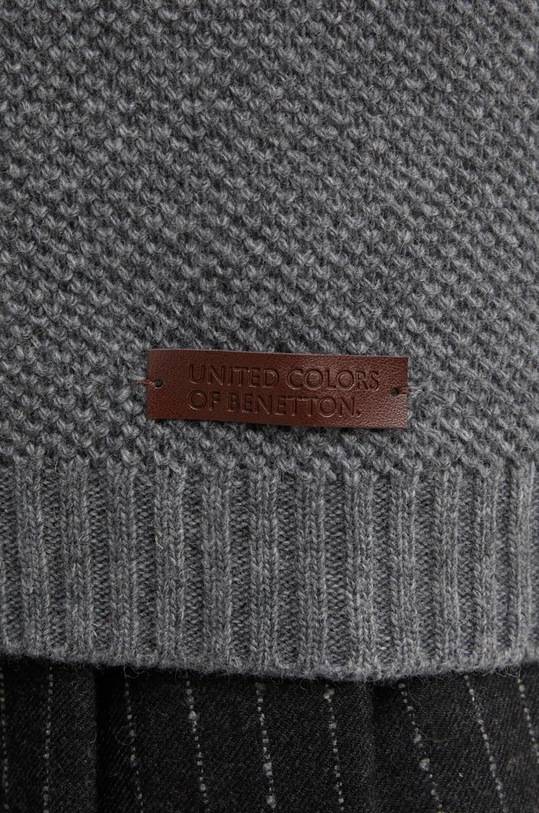 United Colors of Benetton vesta de lana 1344U601H gri