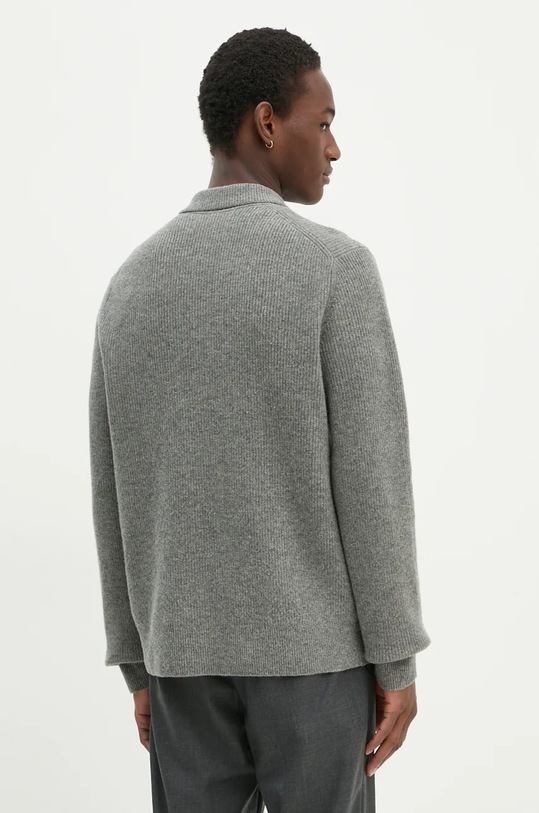 Odzież Samsoe Samsoe sweter wełniany SAISAKS M24300014 szary