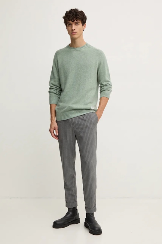 Pepe Jeans sweter z domieszką wełny CRED PM702480 zielony AW24
