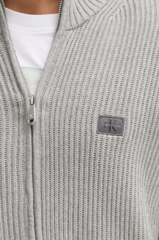 Памучна жилетка Calvin Klein Jeans J30J326197 сив