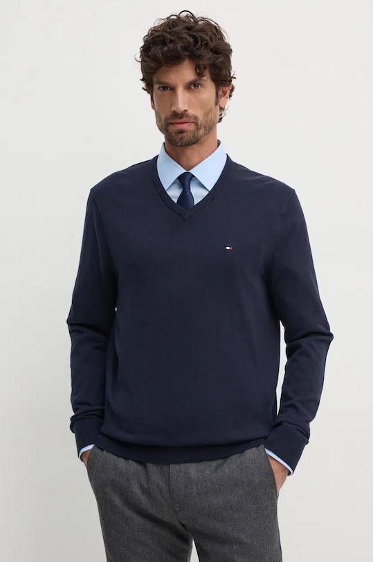 Bavlněný svetr Tommy Hilfiger V výstřih námořnická modř MW0MW14745