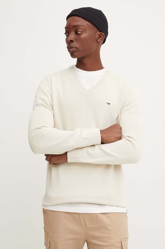 Bavlněný svetr Tommy Jeans V výstřih béžová DM0DM19429