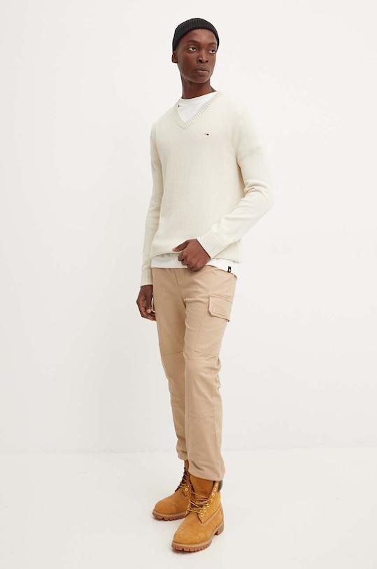 Bavlněný svetr Tommy Jeans DM0DM19429 béžová AW24