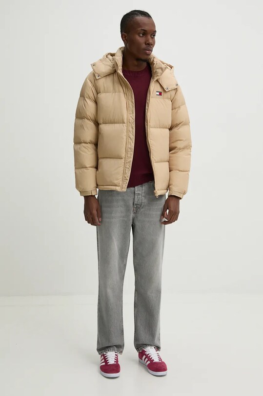 Sveter s prímesou vlny Tommy Jeans DM0DM20706 burgundské AW24