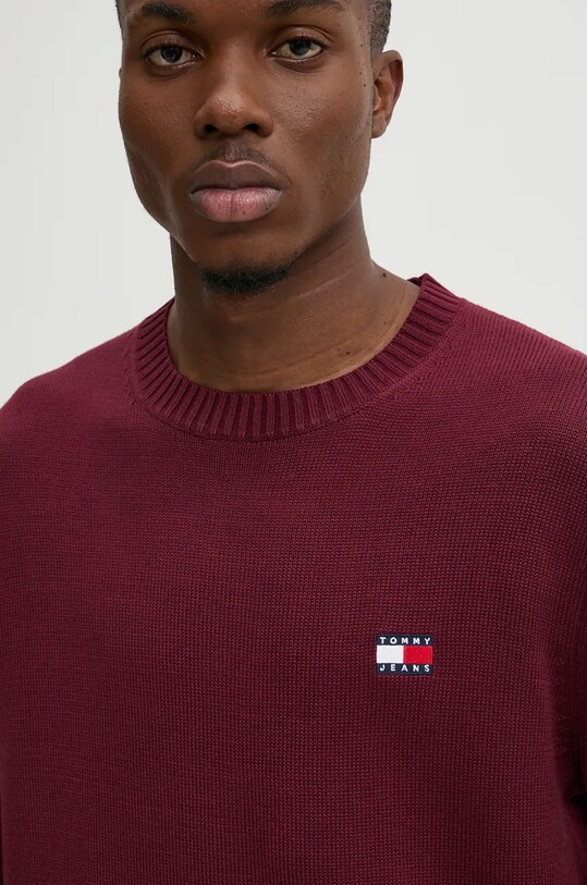 Sveter s prímesou vlny Tommy Jeans burgundské DM0DM20706