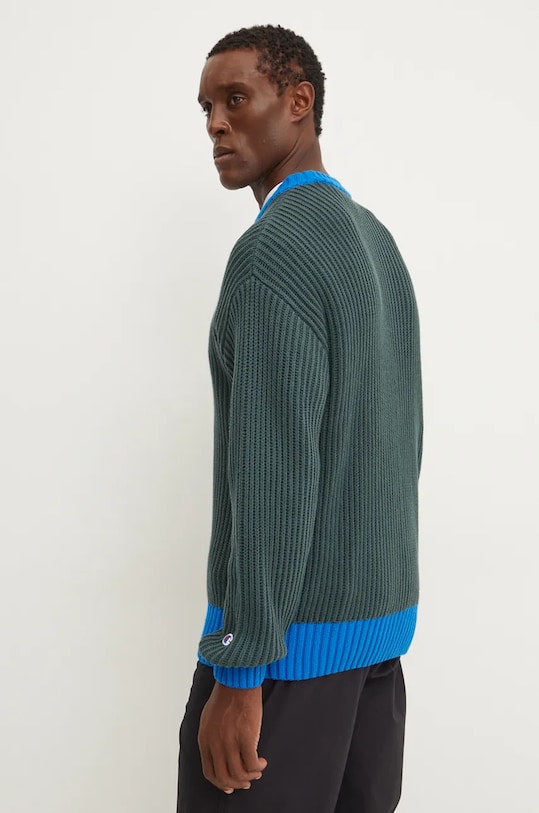 Одежда Свитер Champion 220442 зелёный