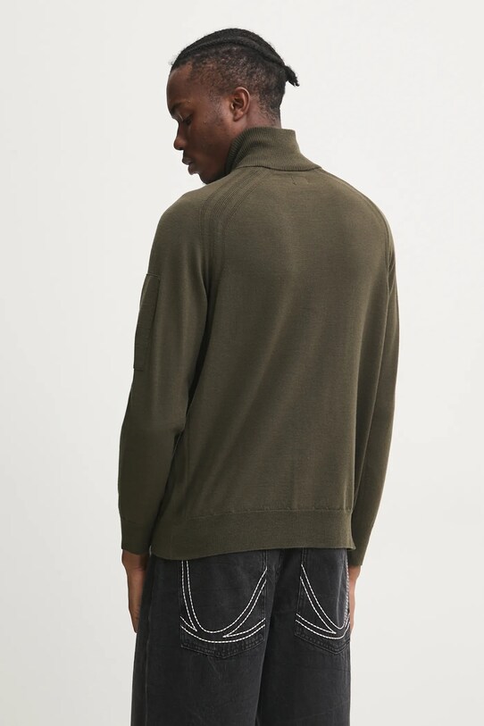 Odzież C.P. Company sweter wełniany Extra Fine Merino Wool Half Zipped Knit 17CMKN193A005528A zielony