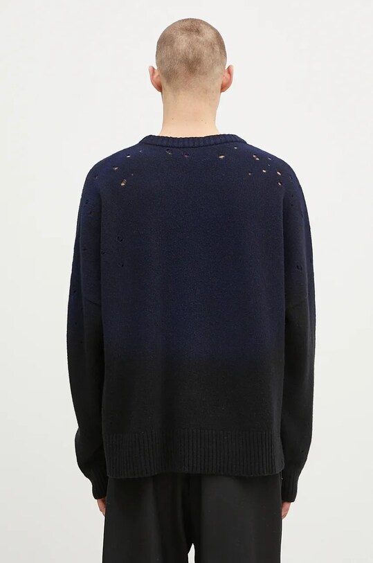 Oblečenie Vlnený sveter 032C ''Lazer Selfie'' Sweater F24.URK.1512.050 tmavomodrá